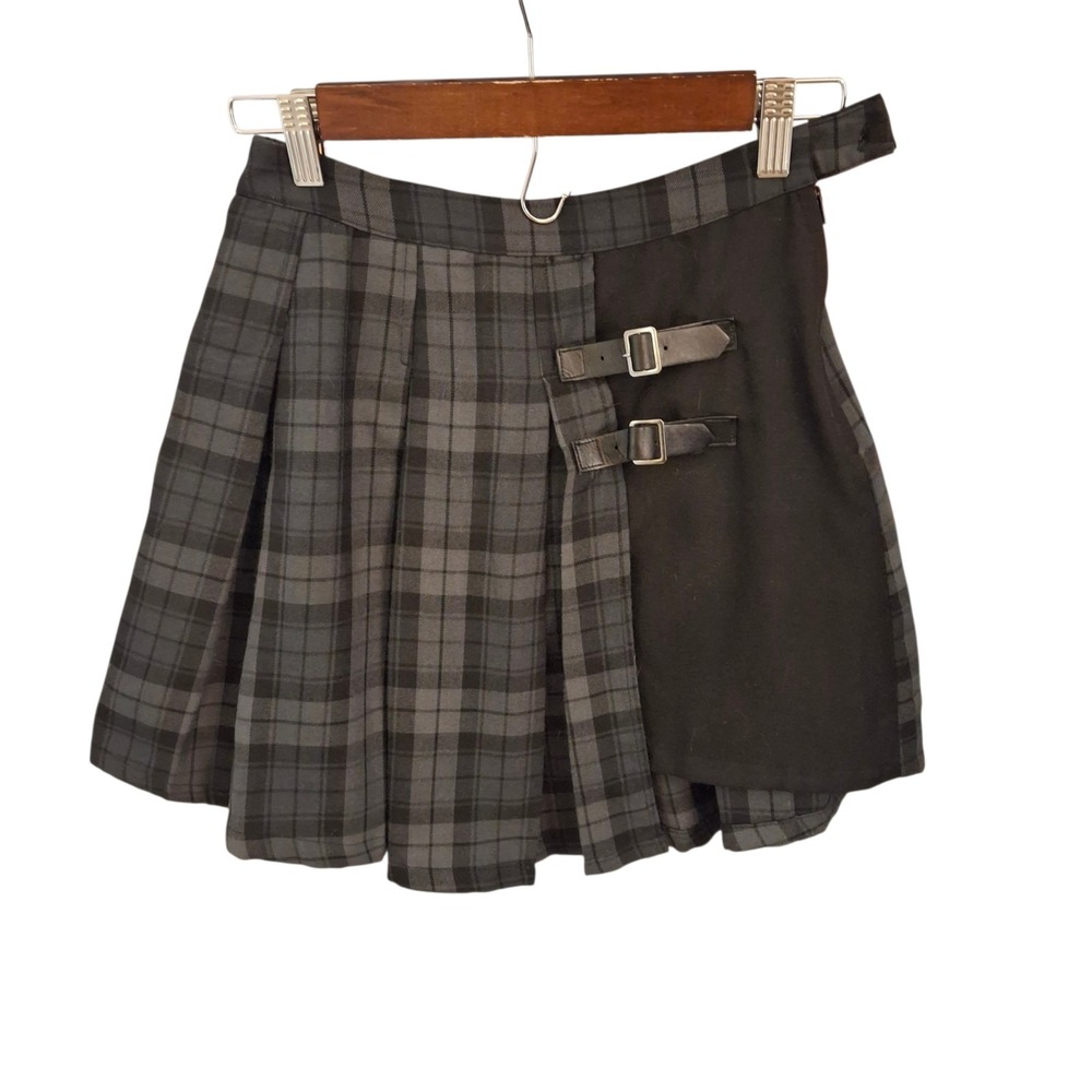 Hot Topic Plaid Goth Punk Rock Metal Mini 90s Y2K Skirt Women's Size XS - Picture 2 of 7